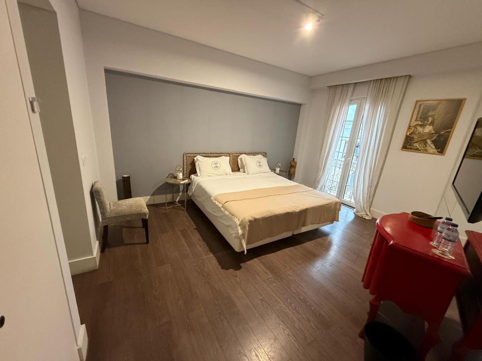 Bed and Breakfast Lapa 82 Lisbona Esterno foto