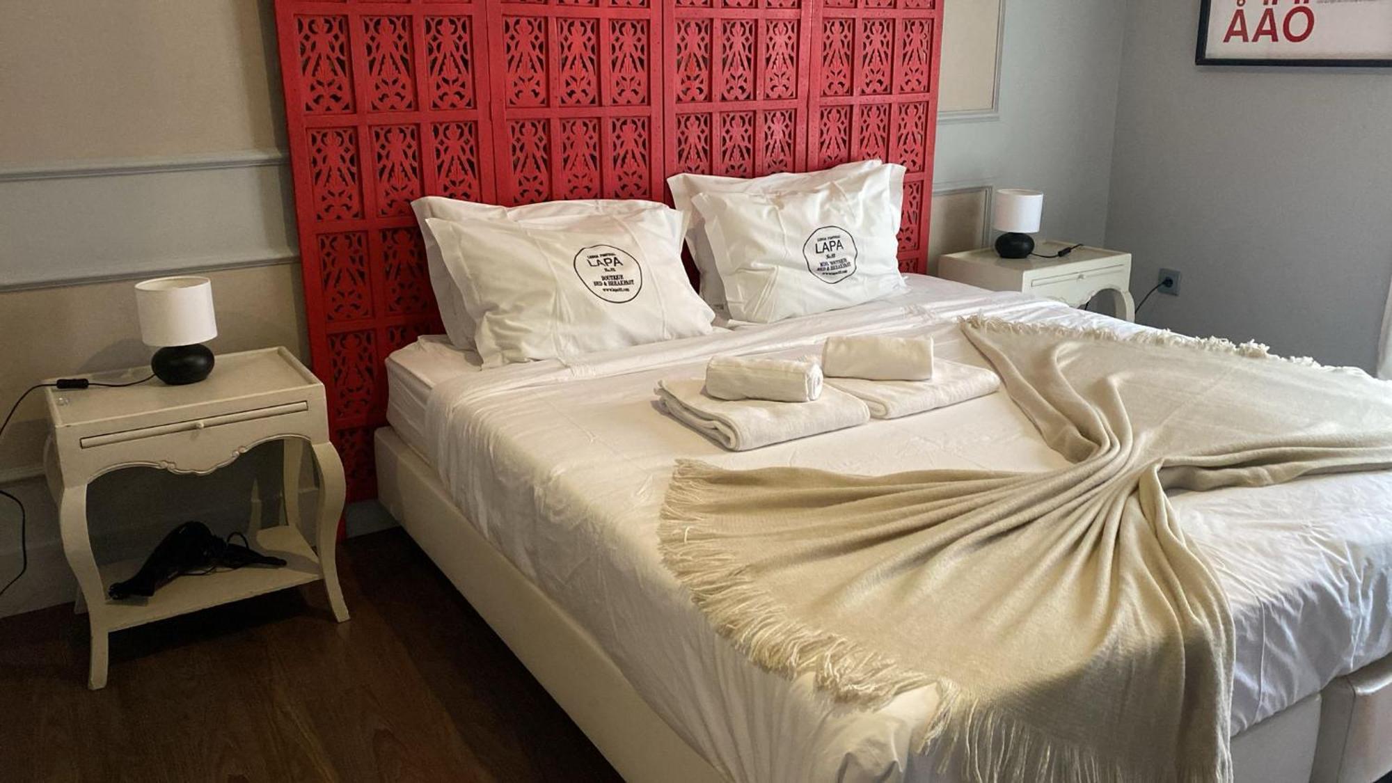 Bed and Breakfast Lapa 82 Lisbona Esterno foto