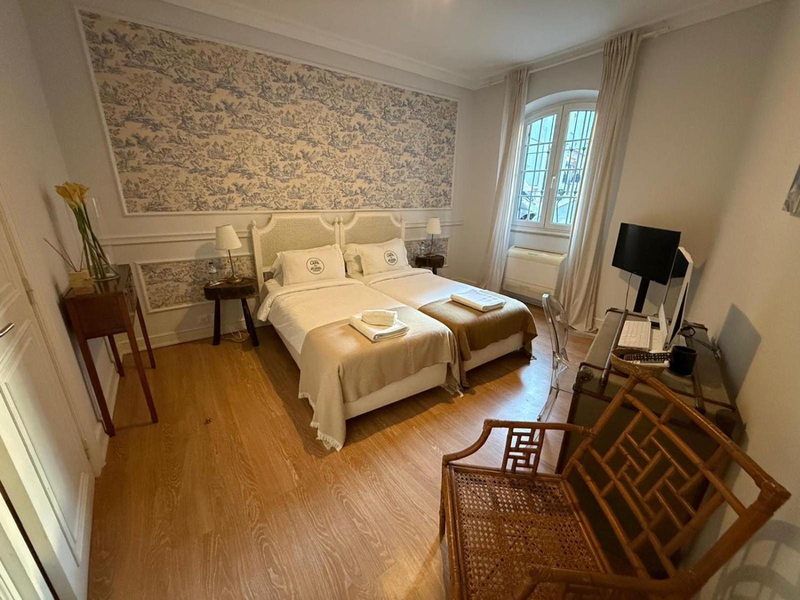 Bed and Breakfast Lapa 82 Lisbona Esterno foto
